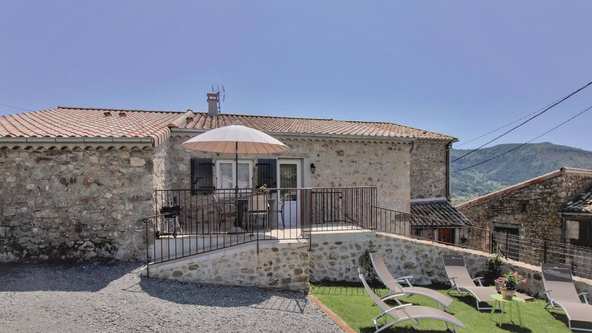 Saint-Etienne-de-Boulogne House | Awesome home in St Etienne de Boulogne