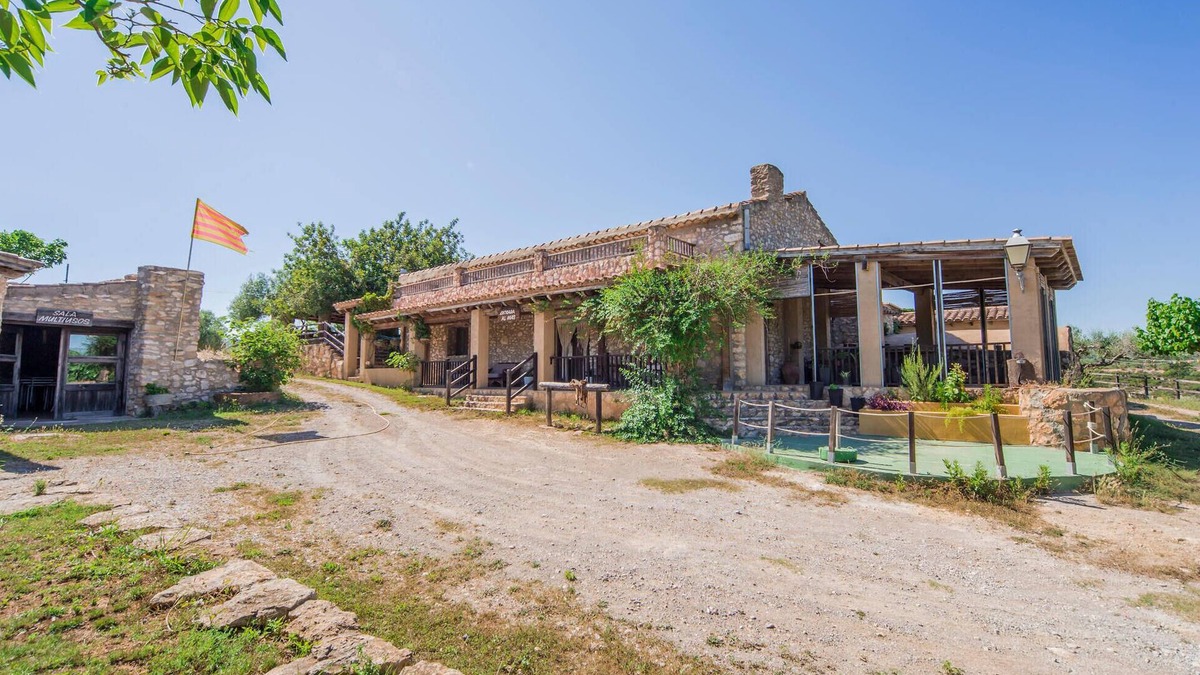Les Coves de Vinroma House | Awesome home in Les Coves de Vinromà