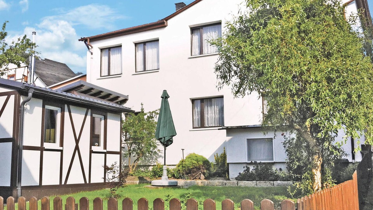 Herschdorf House | Awesome home in Großbreitenbach OT