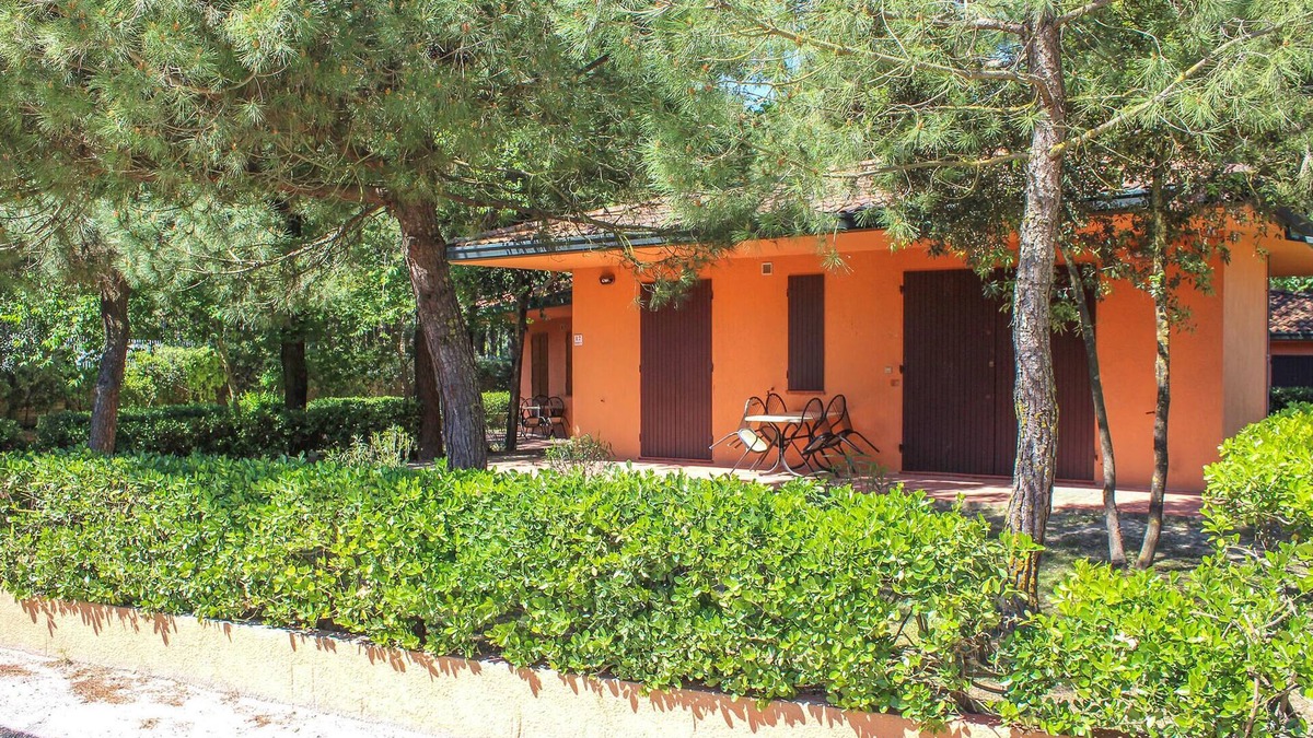 Lido degli Estensi House | Awesome home in Lido di Spina FE