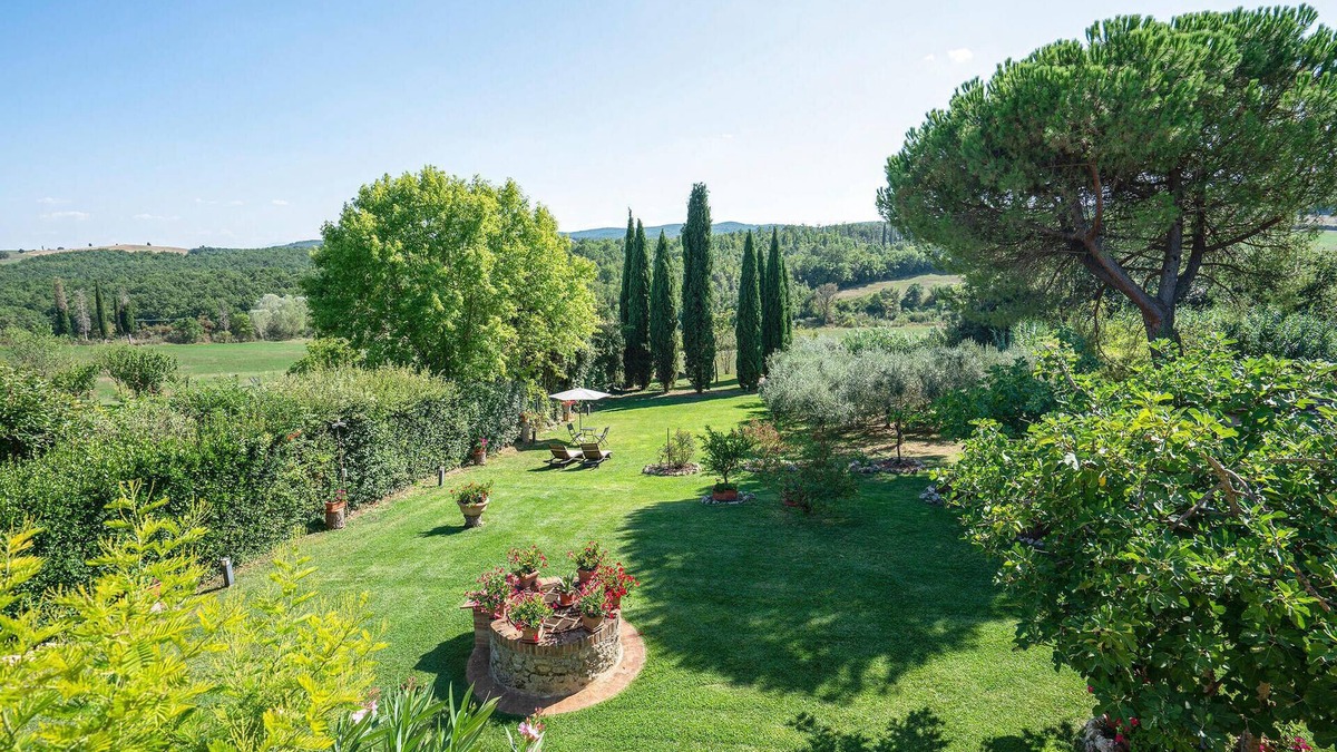 Ville di Corsano House | Awesome home in Ville di Corsano