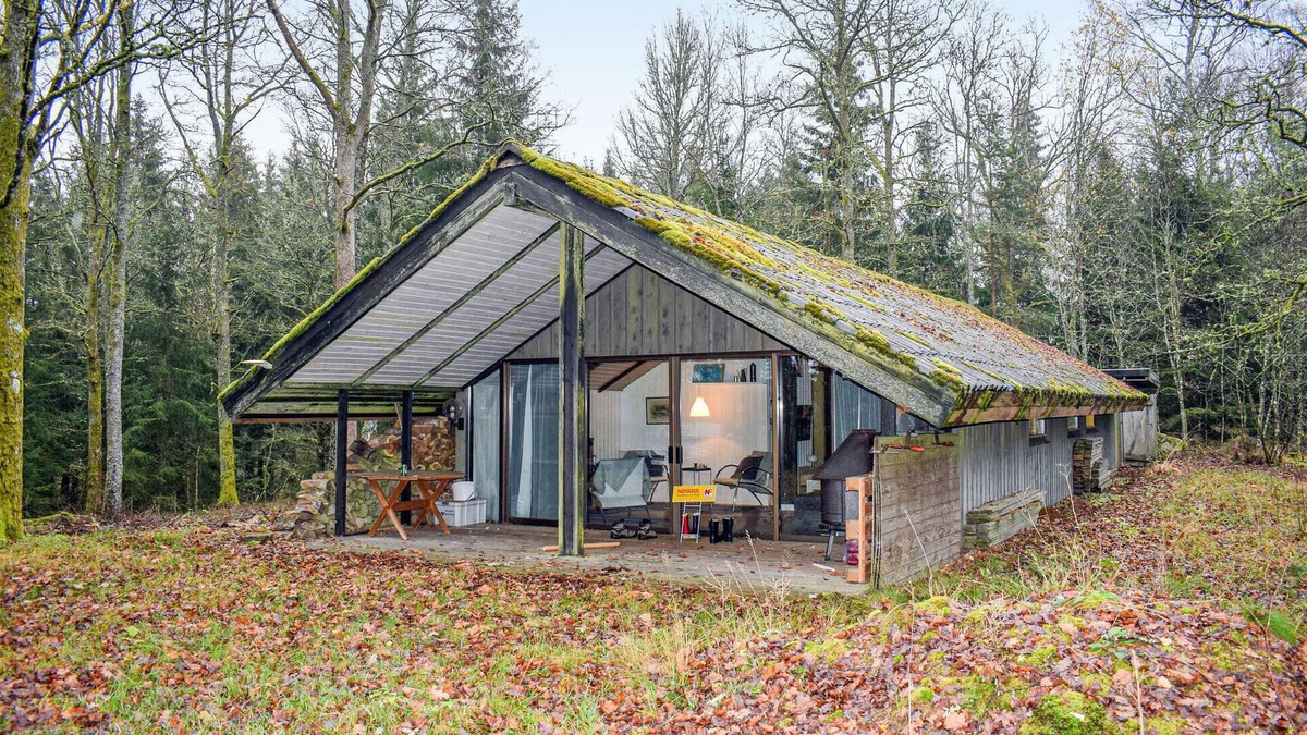 Ronninge House | Awesome home in Annerstad with sauna