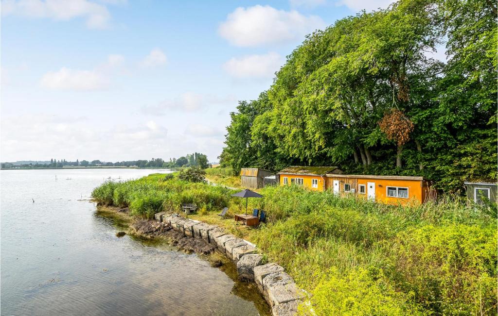 Bandholm House | Awesome Home In Bandholm