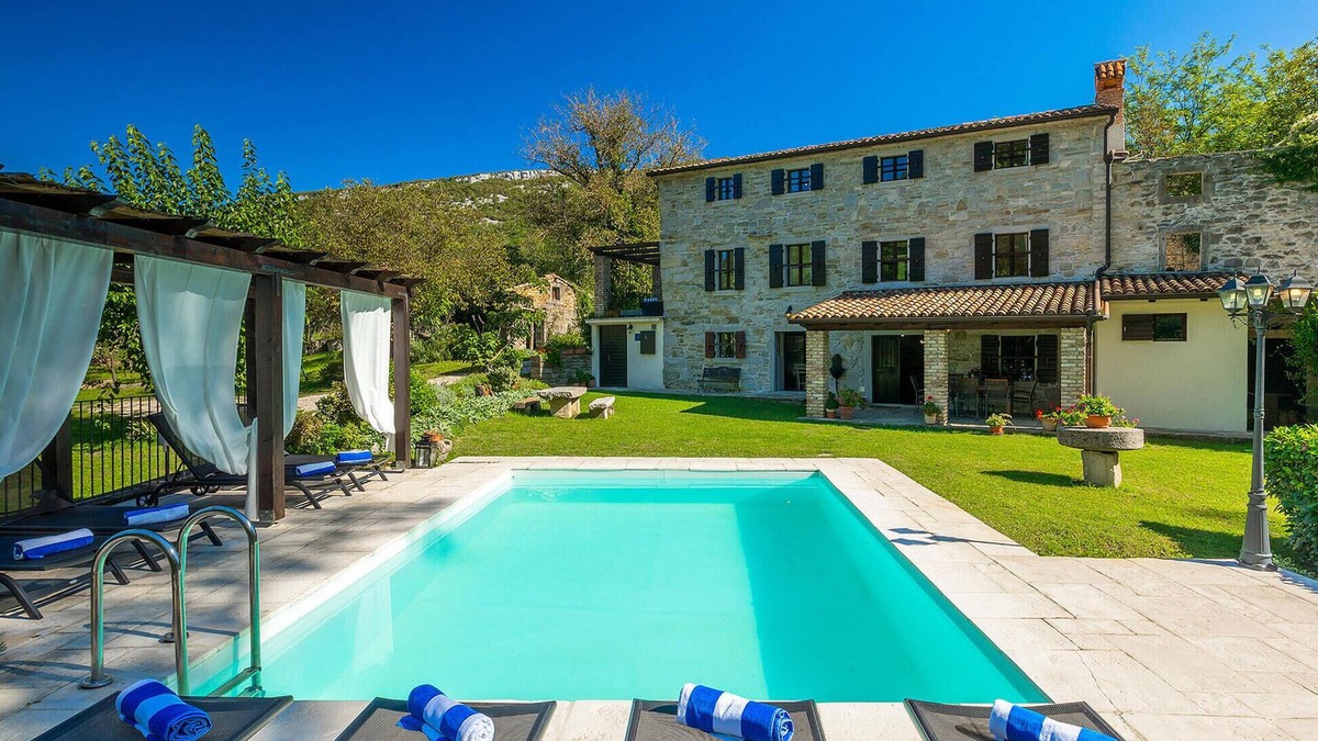 Buzet House | Awesome home in Buzet