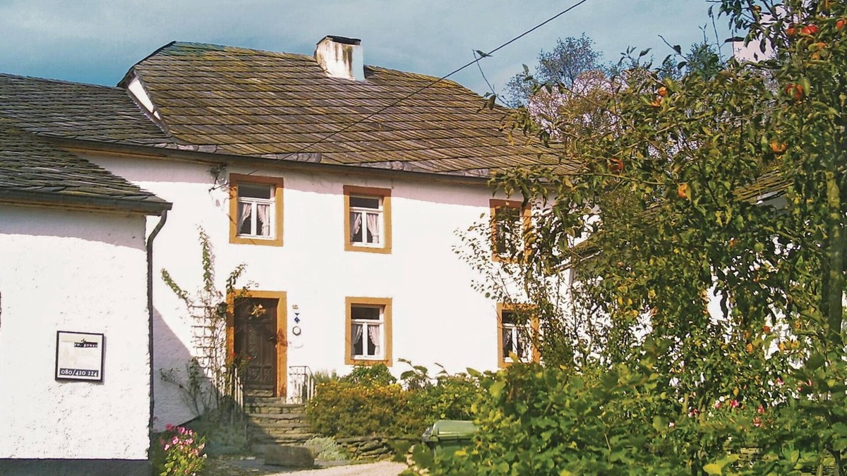 Burg-Reuland House | Awesome home in Dürler with sauna