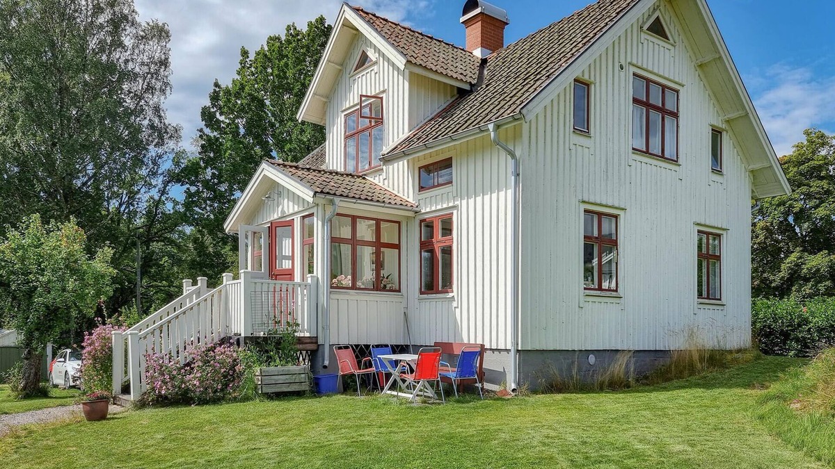 Vanersborg Municipality House | Awesome home in Frändefors