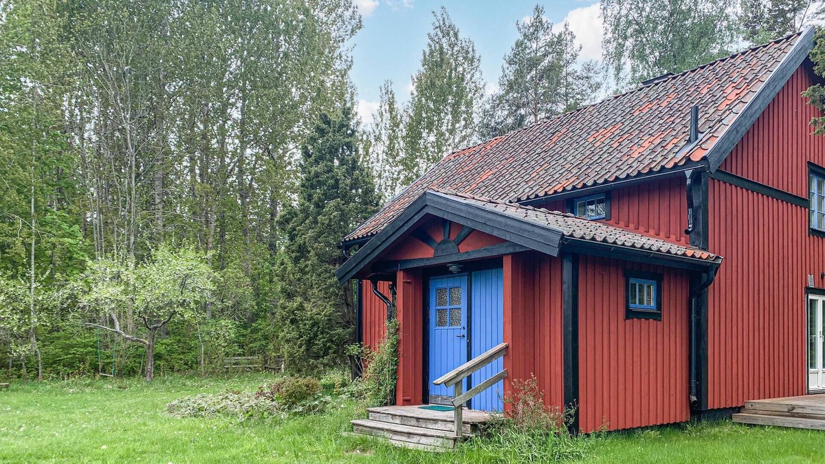Grisslehamn House | Awesome home in Grisslehamn with sauna