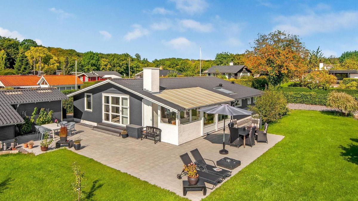 Kelstrup Strand House | Awesome home in Haderslev with kitchen