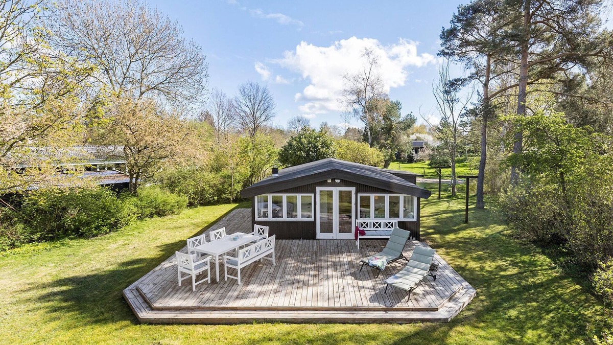 Kulhuse House | Awesome home in Jægerspris with kitchen