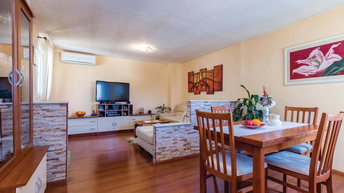 Zurkovo House | Awesome home in Kostrena with WiFi