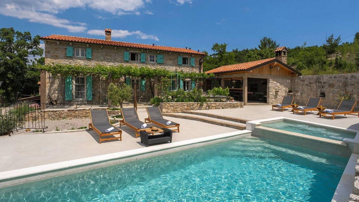 Ripenda Verbanci House | Awesome home in Labin with WiFi
