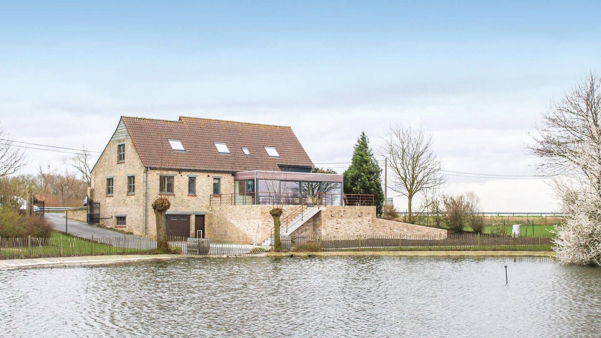Lo-Reninge House | Awesome home in Lo-Reninge with WiFi