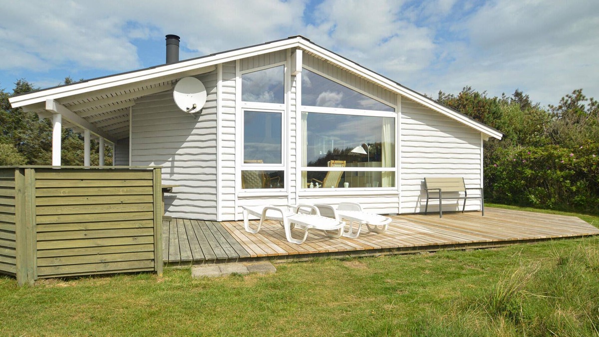 Lokken House | Awesome home in Løkken with sauna