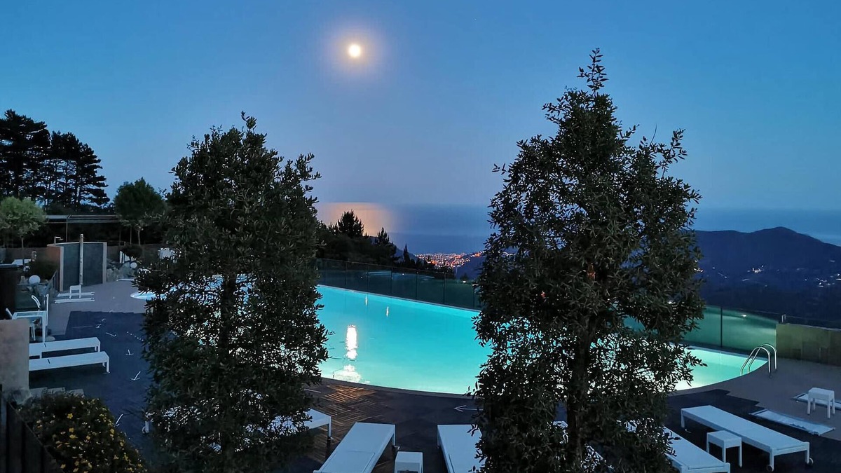 Regione Ca' Nova House | Awesome home in Magliolo with sauna