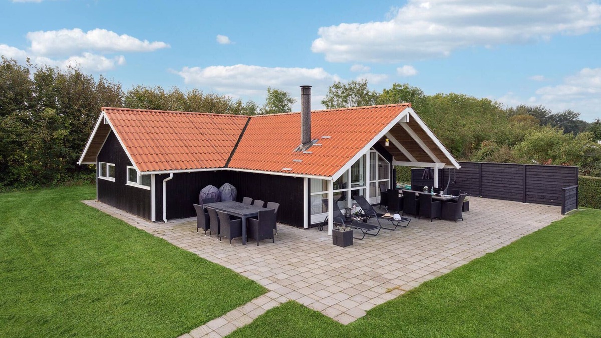 Nordborg House | Awesome home in Nordborg with kitchen