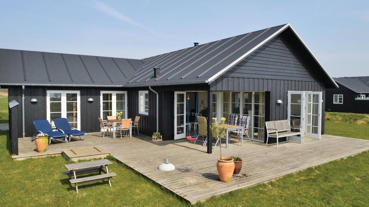 Nysted House | Awesome home in Nysted with WiFi