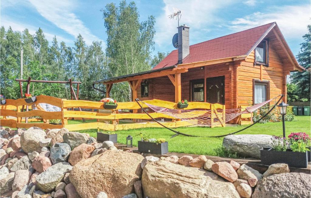 gmina Osiek House | Awesome Home In Osiek With Kitchenette