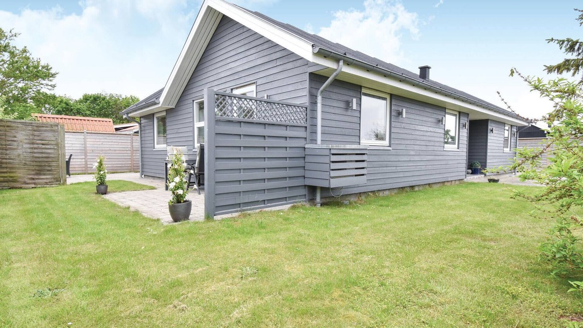 Hasmark Strand House | Awesome home in Otterup with WiFi