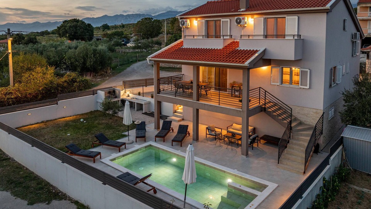Slivnica House | Awesome home in Podgradina