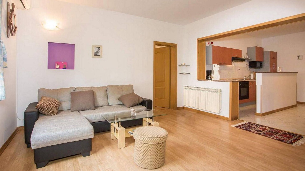 Kukci House | Awesome home in Porec with WiFi