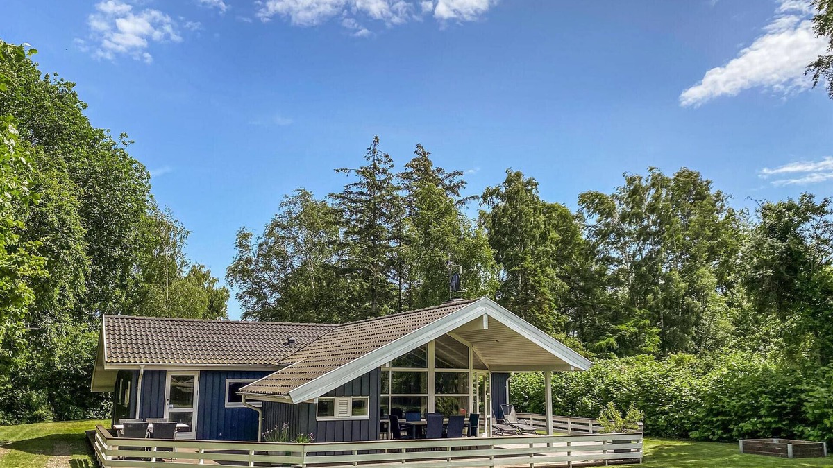 Marup House | Awesome home in Samsø with kitchen