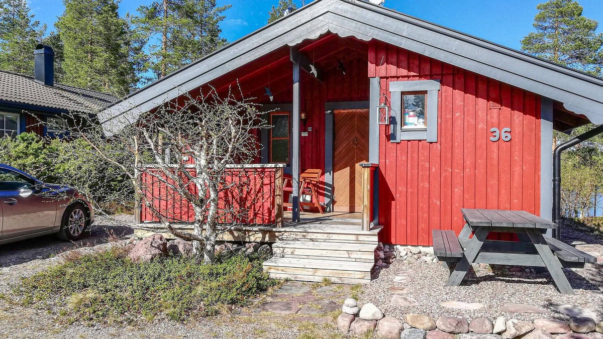 Sarna House | Awesome home in Särna with lake view
