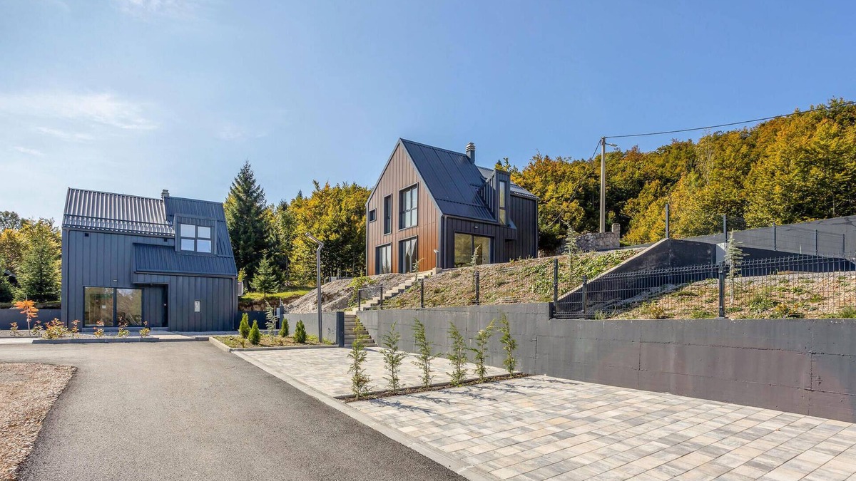 Ravna Gora House | Awesome home in Stari Laz with Wi-Fi