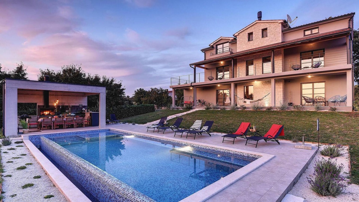 Smoljanci House | Awesome home in Svetvincenat