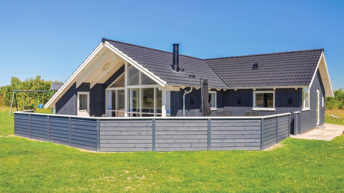 Skovmose House | Awesome home in Sydals with sauna