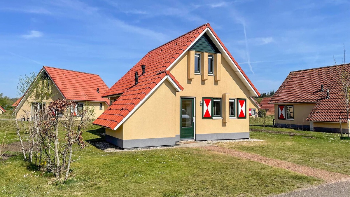 Wezuperbrug House | Awesome home in Wezuperbrug