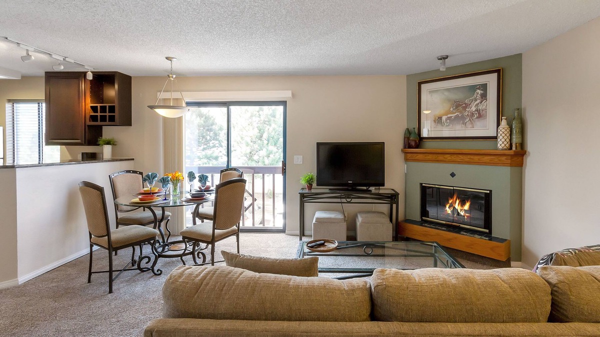 Denver Condo | Awesome Location! 1x1 in DTC