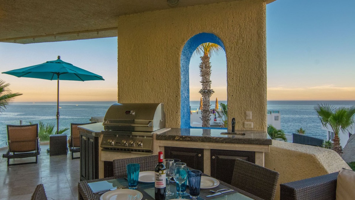 Cabo Bello Condo | Awesome Ocean views!