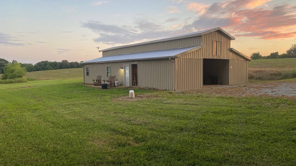 Rogersville Cabin | Awesome Private Cabin on 600 acre farm bordering JOE WHEELER STATE PARK!