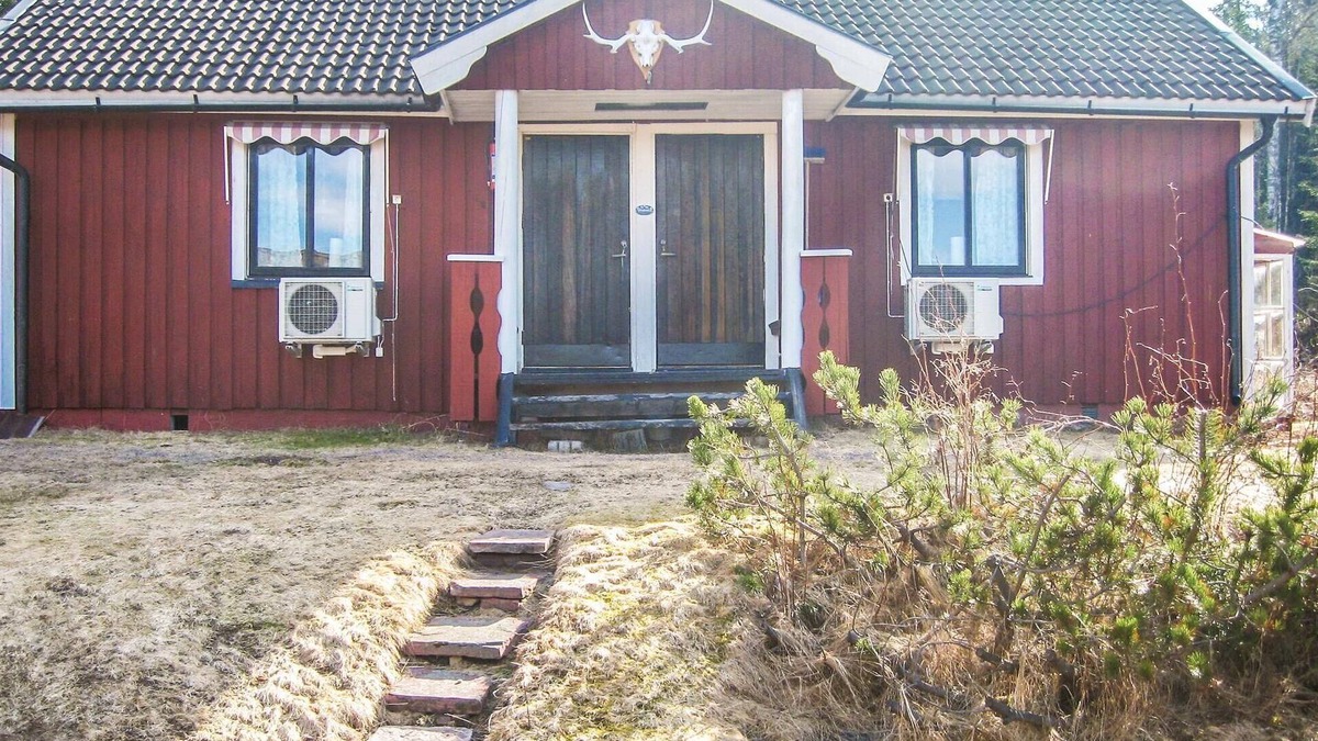 Transtrand Apartment | Awesome studio in Transtrand with sauna