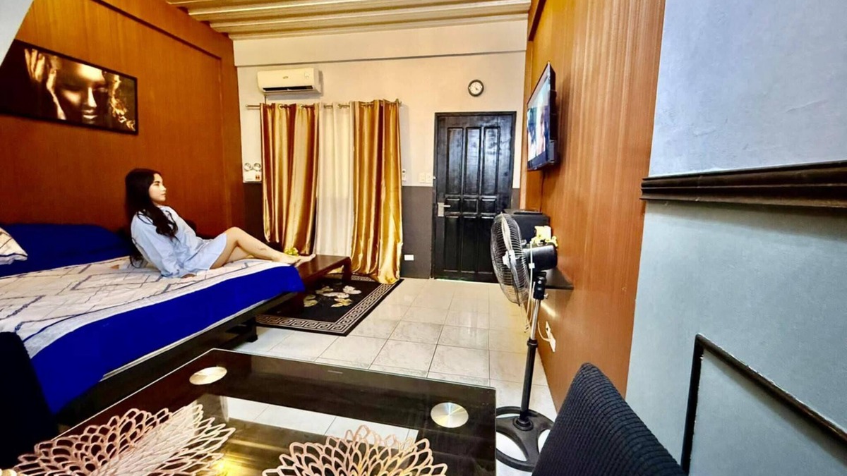 Balibago Apartment | Axon Cozy Modern House #G Near The Walking Street