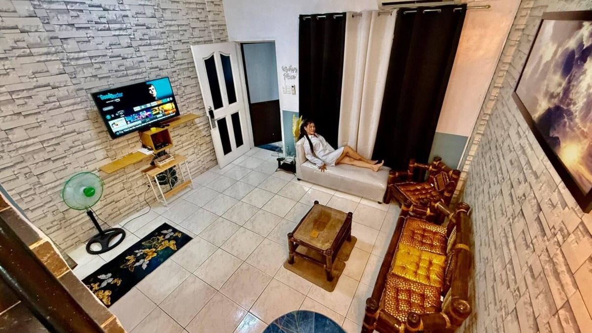 Balibago Apartment | Axon Cozy Modern House #B Near The Walking Street