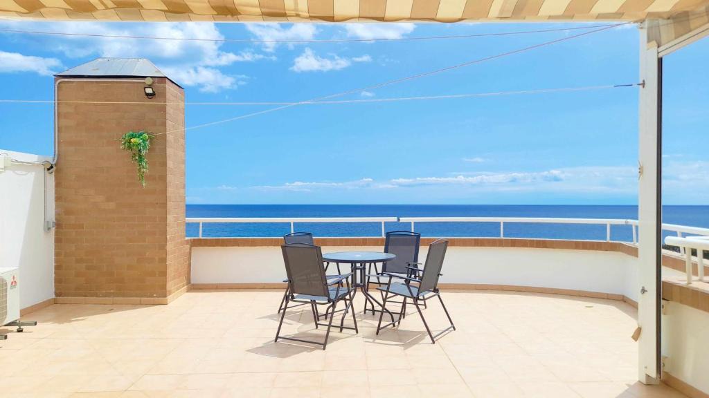 Marina d'Or Apartment | AyF FRONTAL AL MARTERRAZA DE 40M Y 3 HABITACIONES
