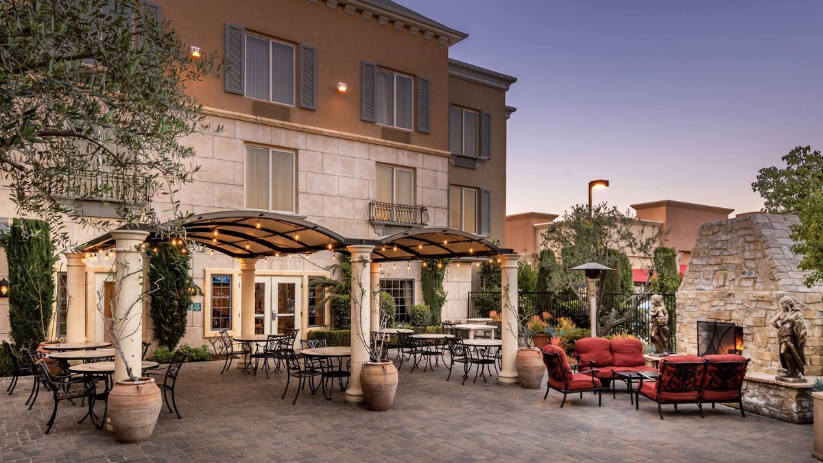 Seal Beach Hotel | Ayres Hotel Seal Beach - Cypress