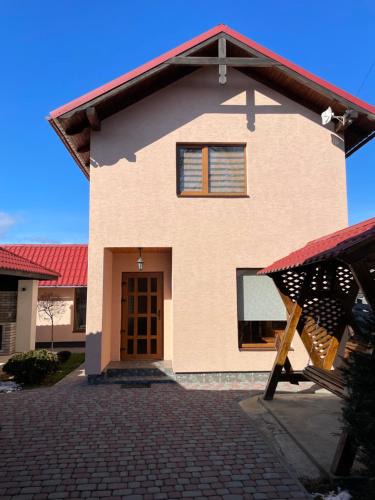 Yasinya House | Azaliya