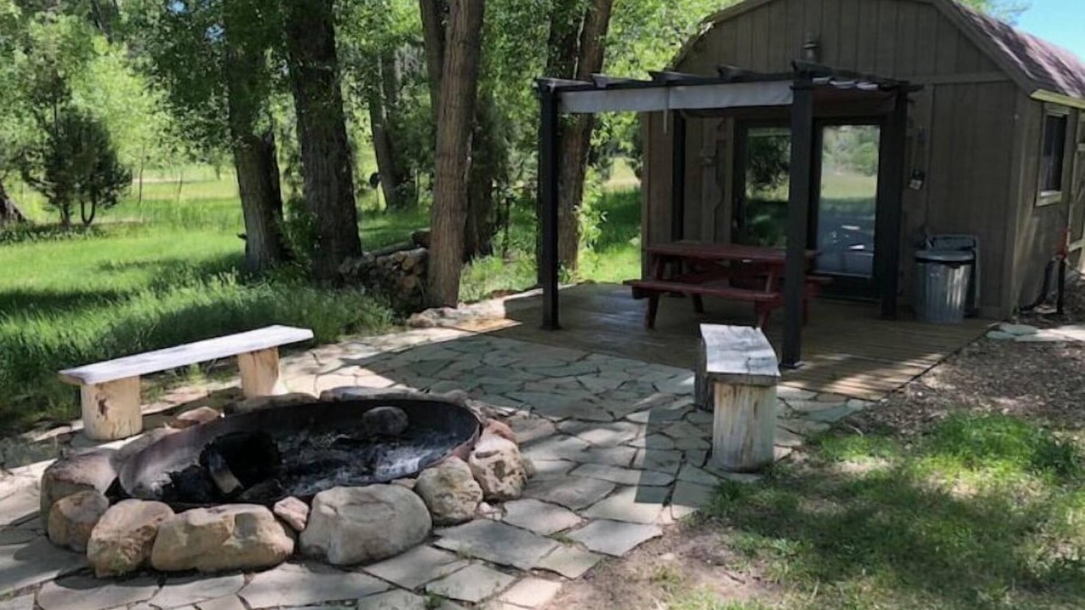 Panguitch Apartment | Azevedo Ranch - Cowboy Cabin