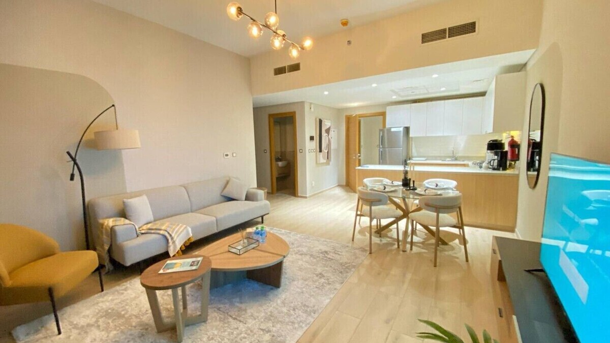 Jebel Ali Apartment | Azizi Aura 1015