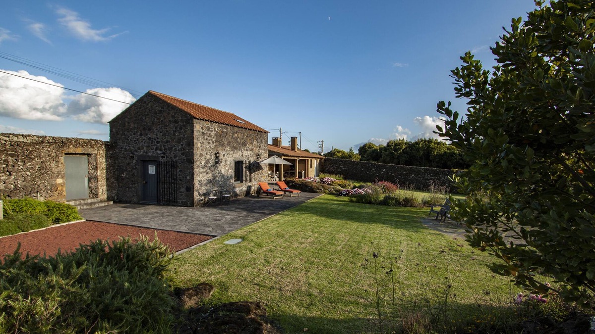Lagoa Cottage | Azores Country Nature