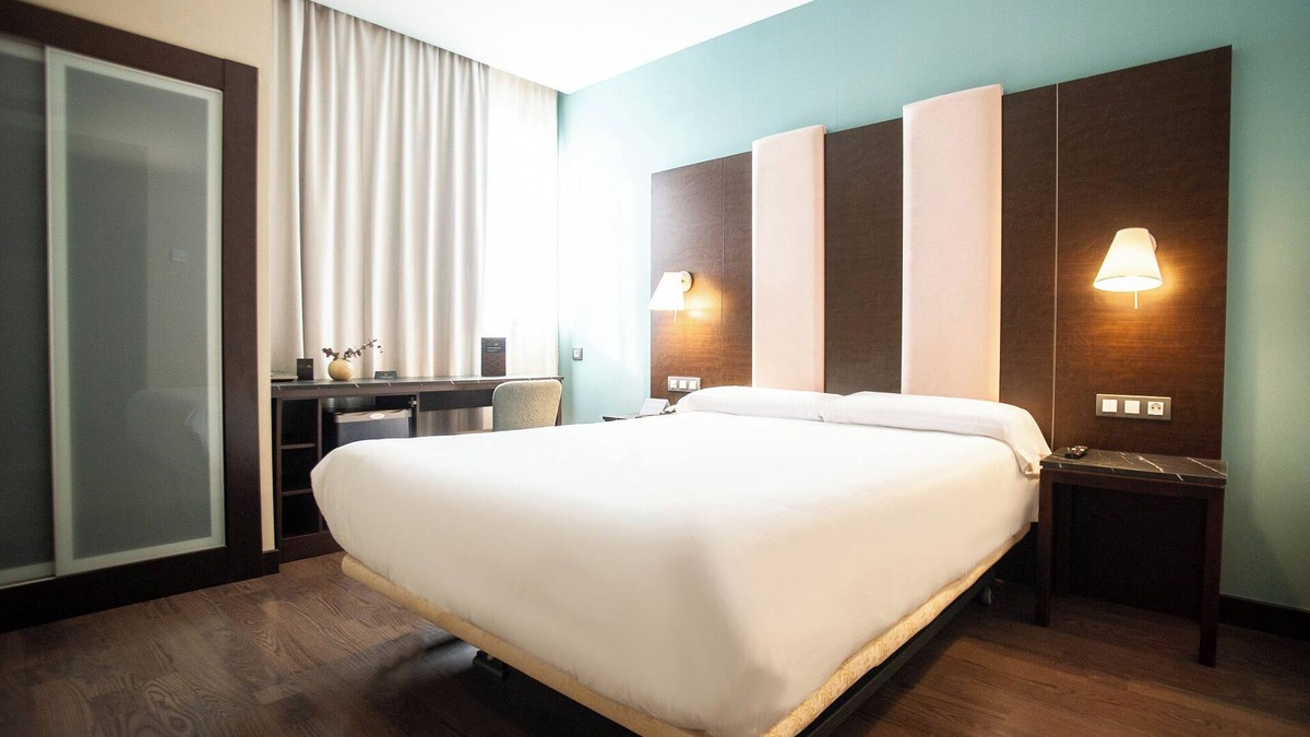 Berrioplano Hotel | AZZ Pamplona Norte