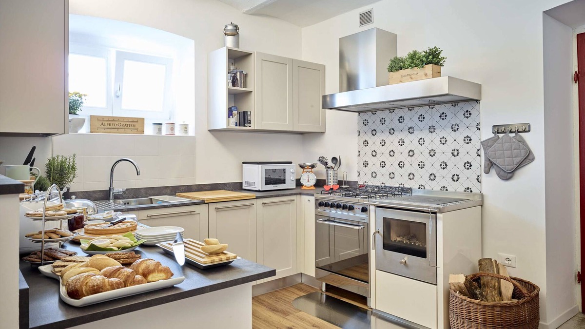 Rovereto Bed & Breakfast | B&B Ai Colli