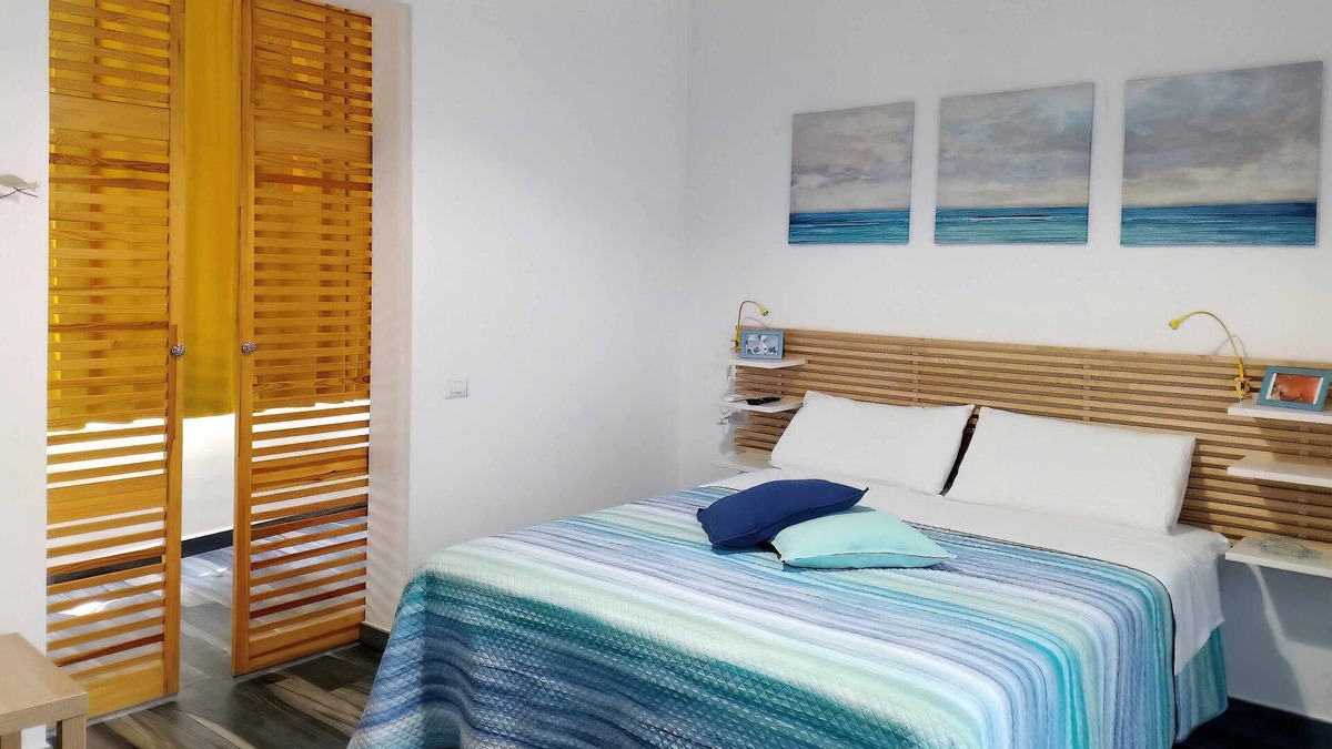 Bacoli Apartment | B&B Angelica - Yellow