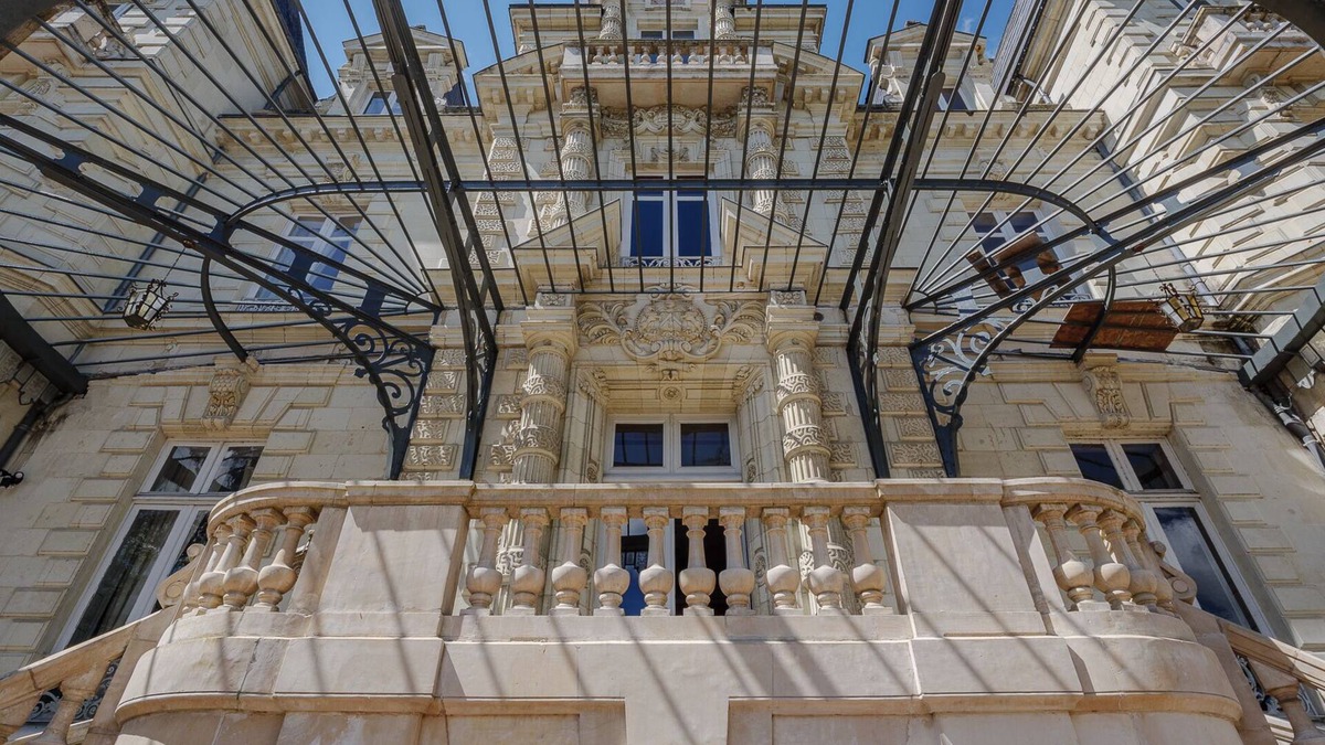 Saint-Hilaire-Saint-Florent Bed & Breakfast | B&B Château Les Orchidées SAUMUR