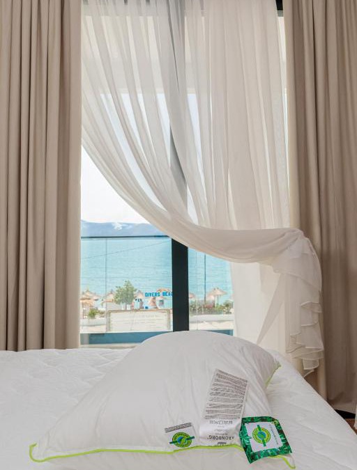 Radhime Bed & Breakfast | B&B Champagne, Vlore Bay