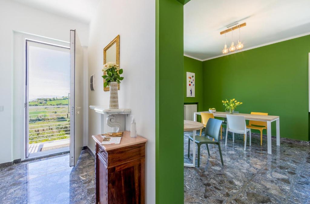 Civitanova Alta Bed & Breakfast | B&B Green Eyes