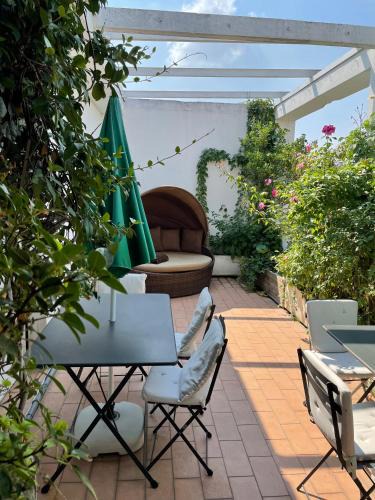 Ponte Seveso House | B&B Home Flowers Milano