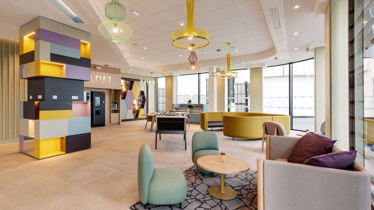 Faubourg de Bethune Hotel | B&B HOTEL Lille Lillenium Eurasanté